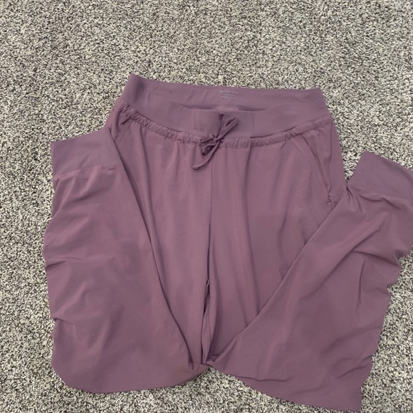 Athleta Attitude Pant - Mauve Size 10 - Picture 2 of 6